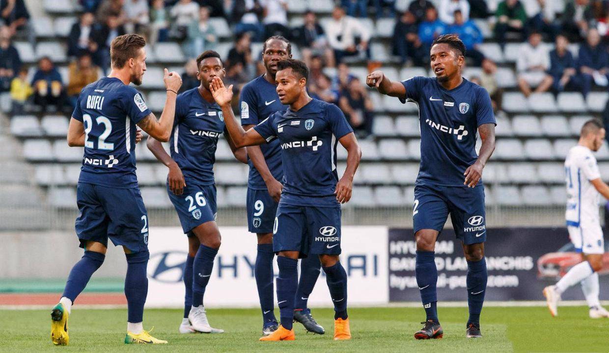 法甲激战：洛里昂防线漏洞百出，巴黎FC主场觅良机！